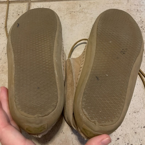 Vans Women's Suede Moccasins in Tan - Size 7 - Picture 8 of 9